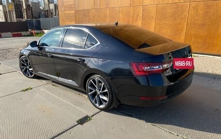 Skoda Superb III рестайлинг, 2015 год, 1 590 000 рублей, 29 фотография