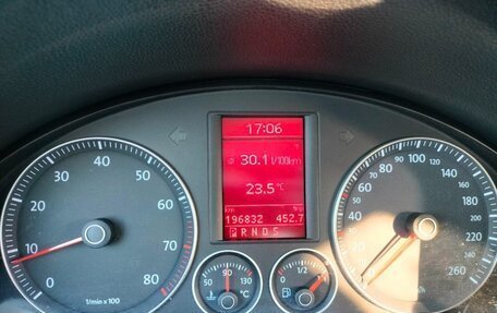 Volkswagen Jetta VI, 2009 год, 650 000 рублей, 2 фотография