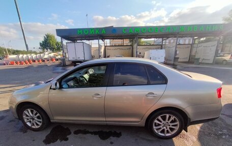 Volkswagen Jetta VI, 2009 год, 650 000 рублей, 9 фотография