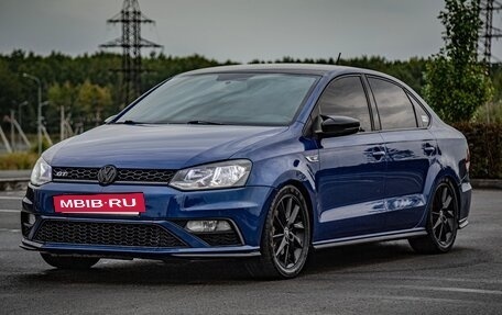 Volkswagen Polo VI (EU Market), 2018 год, 1 200 000 рублей, 4 фотография