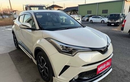 Toyota C-HR I рестайлинг, 2020 год, 1 660 000 рублей, 7 фотография