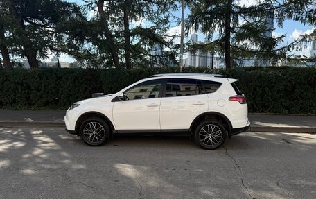 Toyota RAV4, 2016 год, 2 500 000 рублей, 6 фотография