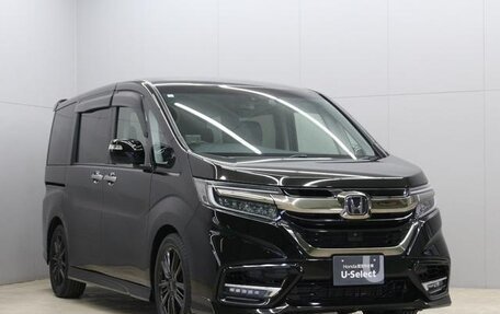 Honda Stepwgn IV, 2021 год, 2 100 000 рублей, 3 фотография