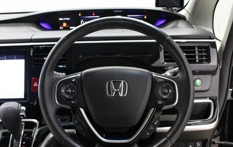 Honda Stepwgn IV, 2021 год, 2 100 000 рублей, 10 фотография