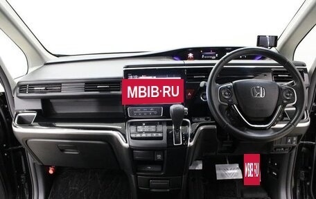Honda Stepwgn IV, 2021 год, 2 100 000 рублей, 9 фотография