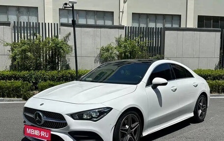 Mercedes-Benz CLA, 2022 год, 210 000 рублей, 3 фотография
