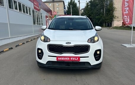 KIA Sportage IV рестайлинг, 2018 год, 2 200 000 рублей, 1 фотография