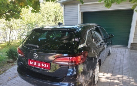 Opel Astra K, 2018 год, 1 200 000 рублей, 1 фотография