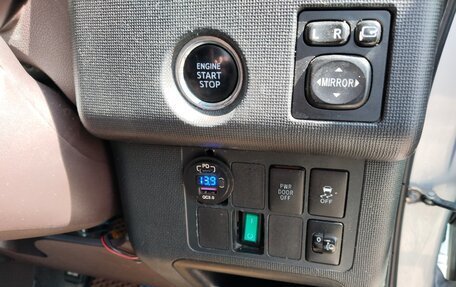 Toyota Spade, 2013 год, 730 000 рублей, 6 фотография