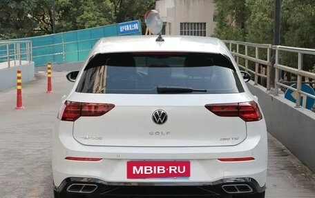 Volkswagen Golf VIII, 2022 год, 1 700 000 рублей, 5 фотография