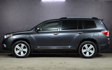Toyota Highlander III, 2011 год, 2 350 000 рублей, 8 фотография