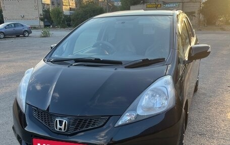 Honda Fit III, 2008 год, 870 000 рублей, 1 фотография