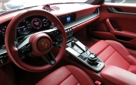 Porsche 911, 2021 год, 10 700 000 рублей, 6 фотография