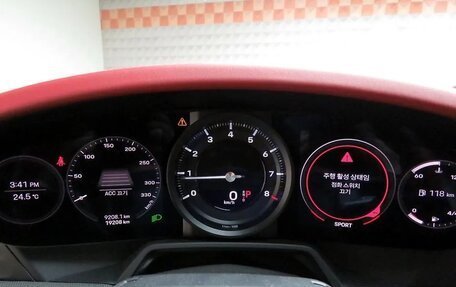 Porsche 911, 2021 год, 10 700 000 рублей, 8 фотография