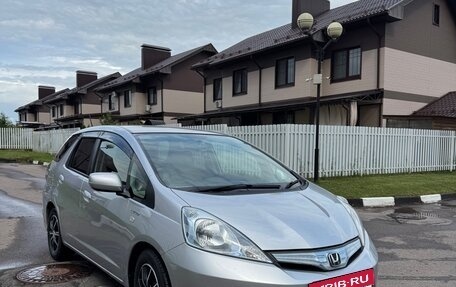 Honda Fit Shuttle I рестайлинг, 2012 год, 1 150 000 рублей, 1 фотография