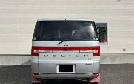 Mitsubishi Delica D:5 I, 2018 год, 2 082 000 рублей, 3 фотография