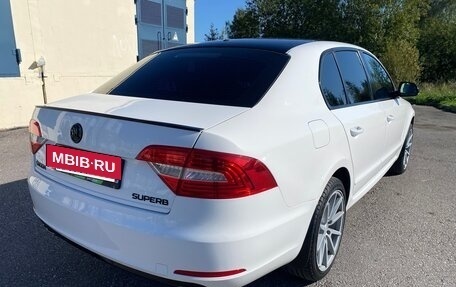 Skoda Superb III рестайлинг, 2013 год, 1 100 000 рублей, 3 фотография