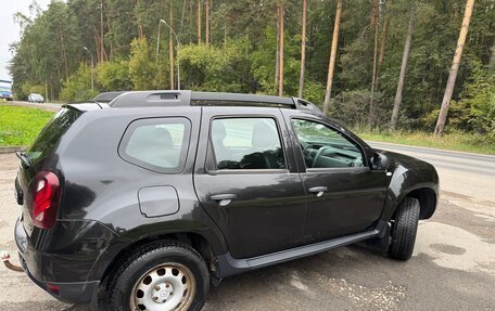 Renault Duster I рестайлинг, 2017 год, 900 000 рублей, 2 фотография
