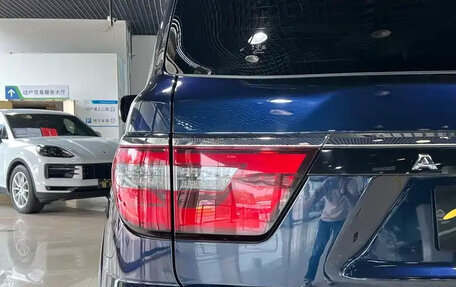 Nissan Patrol, 2022 год, 12 250 334 рублей, 9 фотография