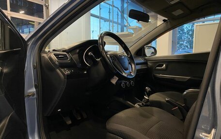 KIA Rio III рестайлинг, 2015 год, 930 000 рублей, 23 фотография