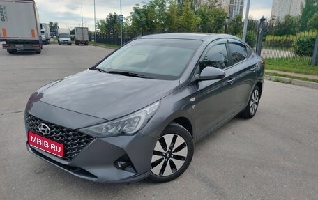 Hyundai Solaris II рестайлинг, 2021 год, 1 фотография