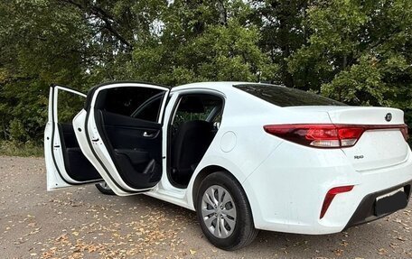 KIA Rio IV, 2019 год, 1 120 000 рублей, 1 фотография