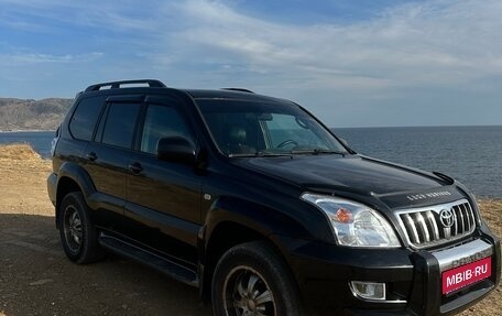 Toyota Land Cruiser Prado 120 рестайлинг, 2006 год, 2 300 000 рублей, 1 фотография