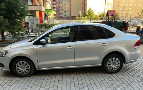 Volkswagen Polo VI (EU Market), 2012 год, 500 000 рублей, 2 фотография