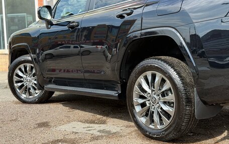 Toyota Land Cruiser, 2022 год, 8 990 000 рублей, 15 фотография