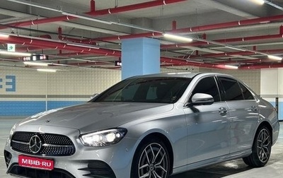 Mercedes-Benz E-Класс, 2021 год, 3 900 000 рублей, 1 фотография