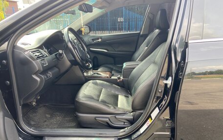 Toyota Camry, 2015 год, 1 690 000 рублей, 9 фотография