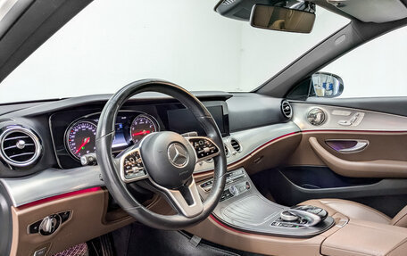 Mercedes-Benz E-Класс, 2020 год, 3 270 000 рублей, 16 фотография