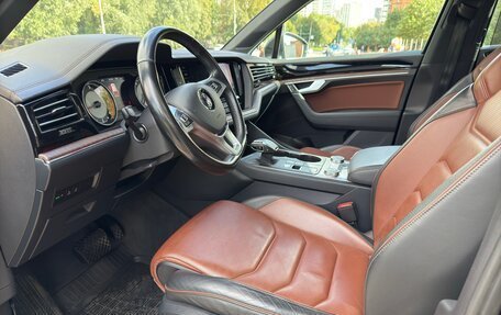 Volkswagen Touareg III, 2019 год, 4 685 000 рублей, 7 фотография