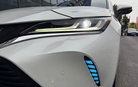 Toyota Harrier, 2022 год, 3 430 000 рублей, 12 фотография