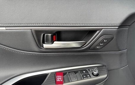 Toyota Harrier, 2022 год, 3 430 000 рублей, 14 фотография