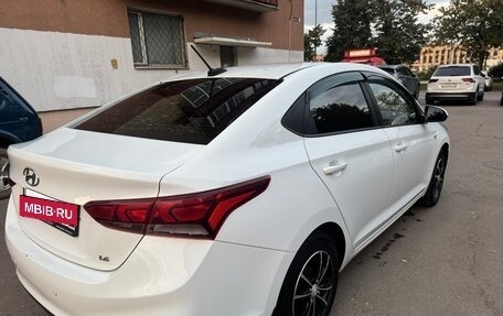 Hyundai Solaris II рестайлинг, 2017 год, 1 320 000 рублей, 4 фотография