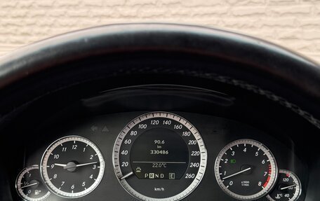 Mercedes-Benz E-Класс, 2010 год, 1 100 000 рублей, 3 фотография