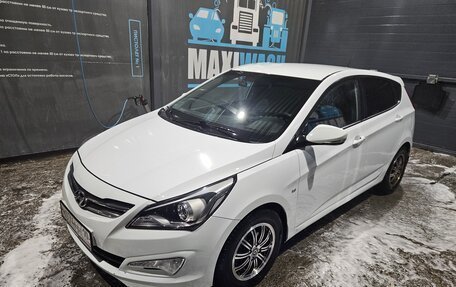 Hyundai Solaris II рестайлинг, 2014 год, 1 180 000 рублей, 4 фотография