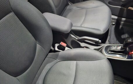 Hyundai Solaris II рестайлинг, 2014 год, 1 180 000 рублей, 15 фотография