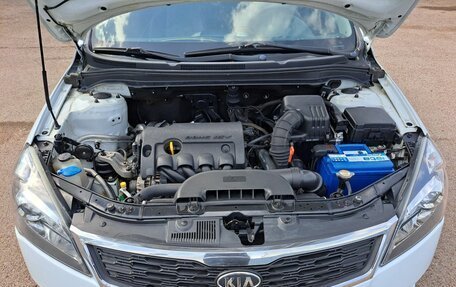 KIA cee'd I рестайлинг, 2011 год, 800 000 рублей, 9 фотография