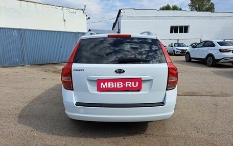 KIA cee'd I рестайлинг, 2011 год, 800 000 рублей, 6 фотография