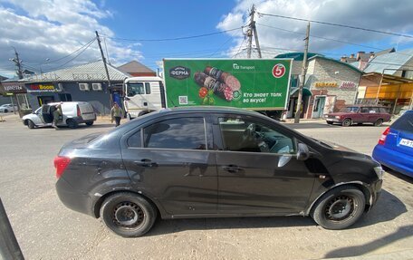 Chevrolet Aveo III, 2012 год, 500 000 рублей, 3 фотография