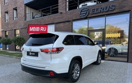 Toyota Highlander III, 2014 год, 2 390 000 рублей, 13 фотография