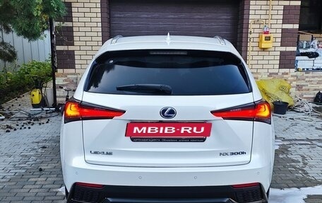 Lexus NX I, 2018 год, 3 999 990 рублей, 2 фотография