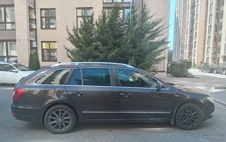Skoda Superb III рестайлинг, 2013 год, 1 270 000 рублей, 2 фотография