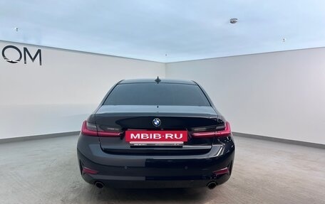 BMW 3 серия, 2021 год, 2 999 000 рублей, 4 фотография