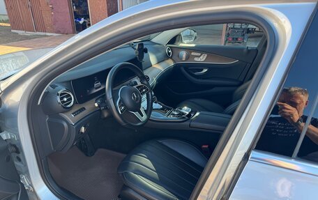 Mercedes-Benz E-Класс, 2020 год, 3 790 000 рублей, 9 фотография