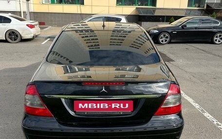Mercedes-Benz E-Класс, 2007 год, 650 000 рублей, 5 фотография