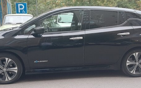Nissan Leaf II, 2017 год, 1 750 000 рублей, 5 фотография