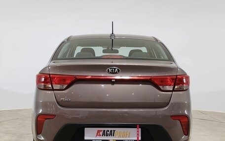 KIA Rio IV, 2018 год, 1 290 000 рублей, 6 фотография